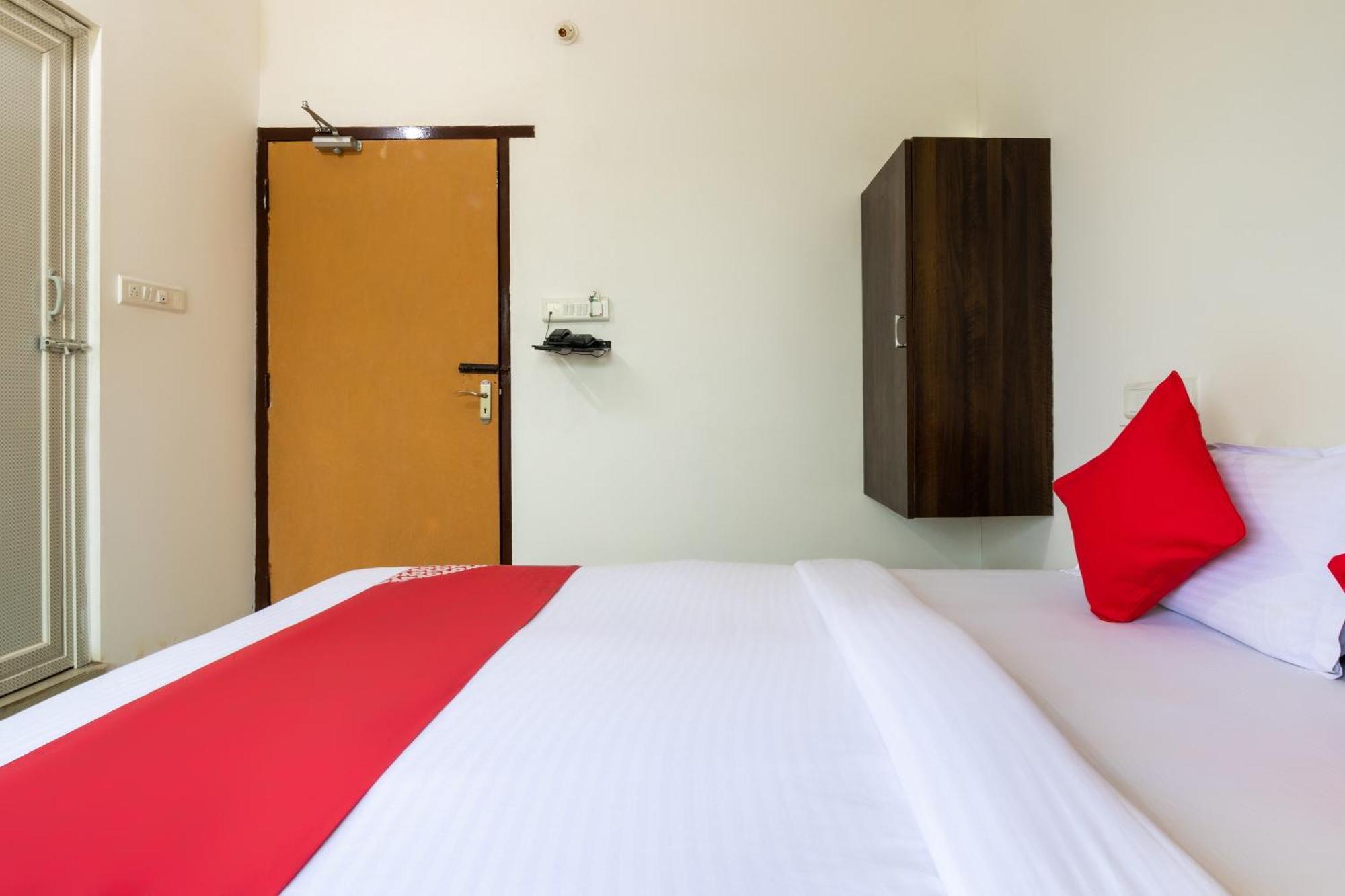 Oyo Splenor Inn Kammasandra 外观 照片